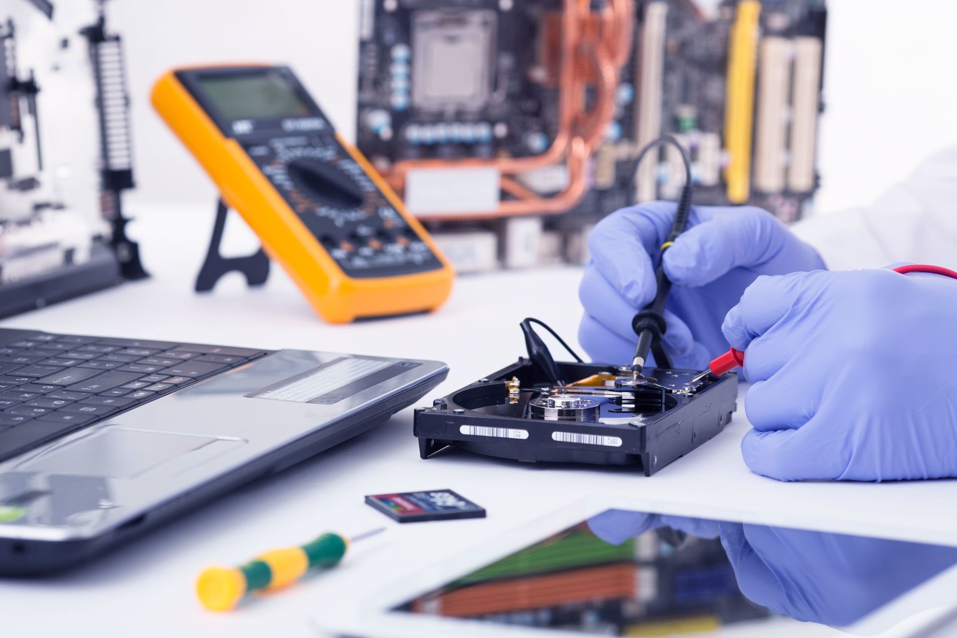 PhoneShark.ae | Laptop Repair Services Dubai